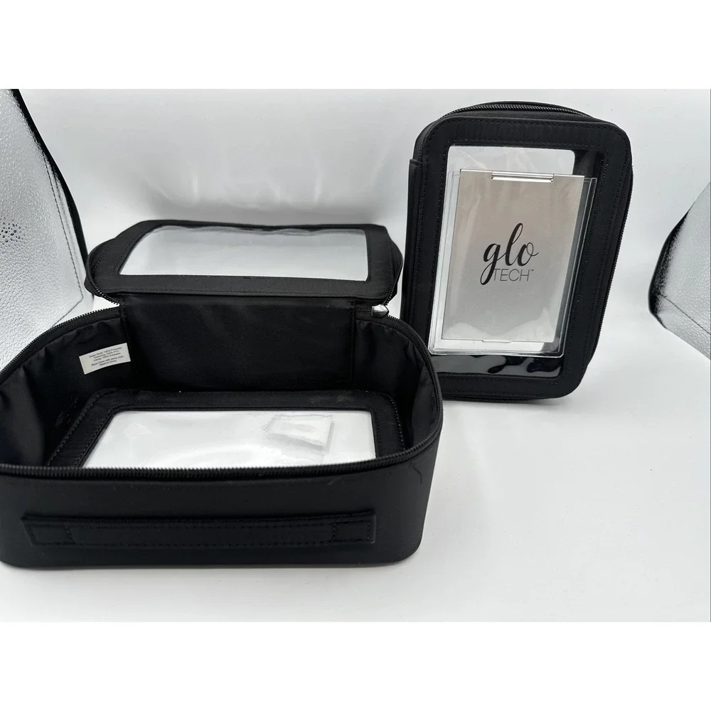 GloTech toiletry set